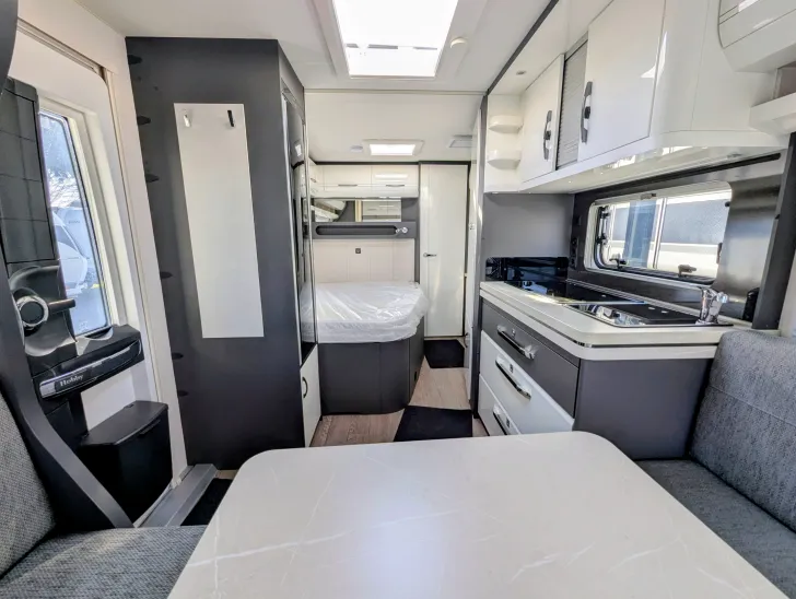 Fahrzeugbild Hobby Excellent 540 WFU AUFLASTUNG 2 T, FUßBODENERW. #8