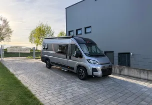 Bild Van First Class - Two Rooms 640 LE  ...