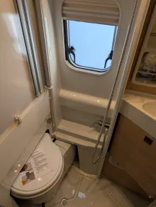 Fahrzeugbild Malibu Van First Class - Two Rooms 640 LE RB charming GT skyview ff4 180 PS/Automatik, 184-2320 #18