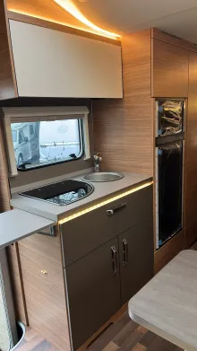 Küchen Weinsberg CaraHome 650 DG für die Familie*Isofix*