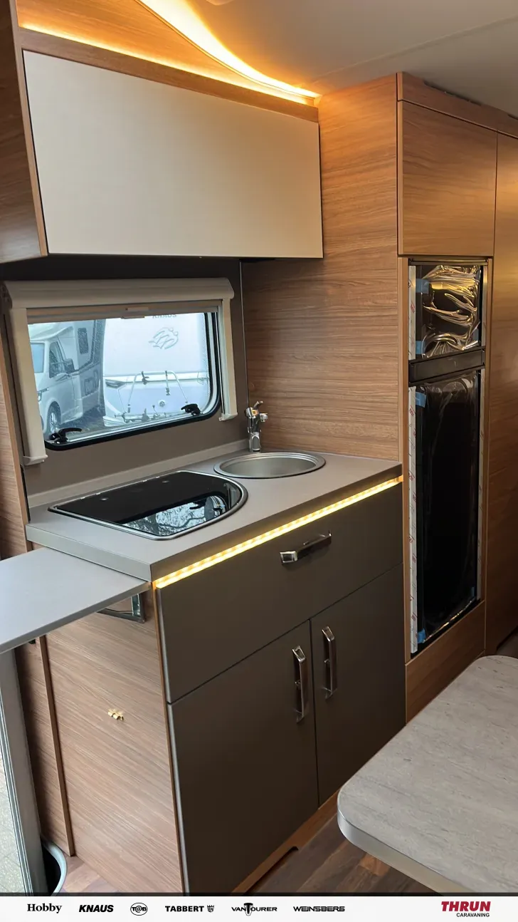 Küchen Weinsberg CaraHome 650 DG für die Familie*Isofix*