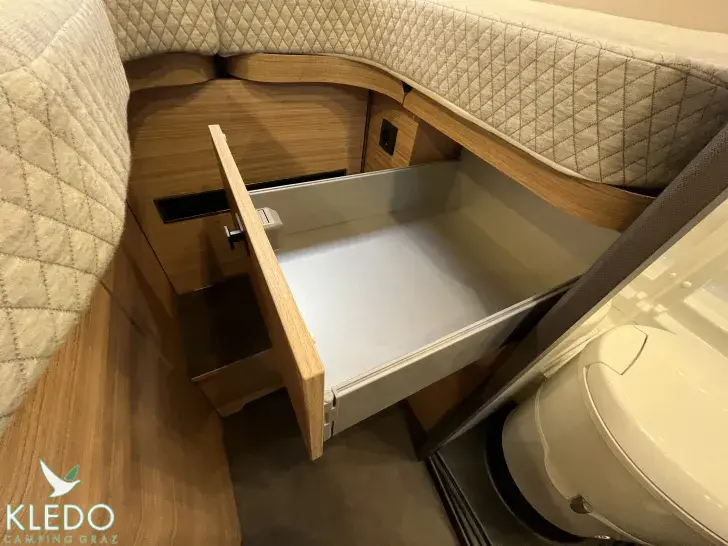 Fahrzeugbild Malibu Van Relax 640 LE R active #28