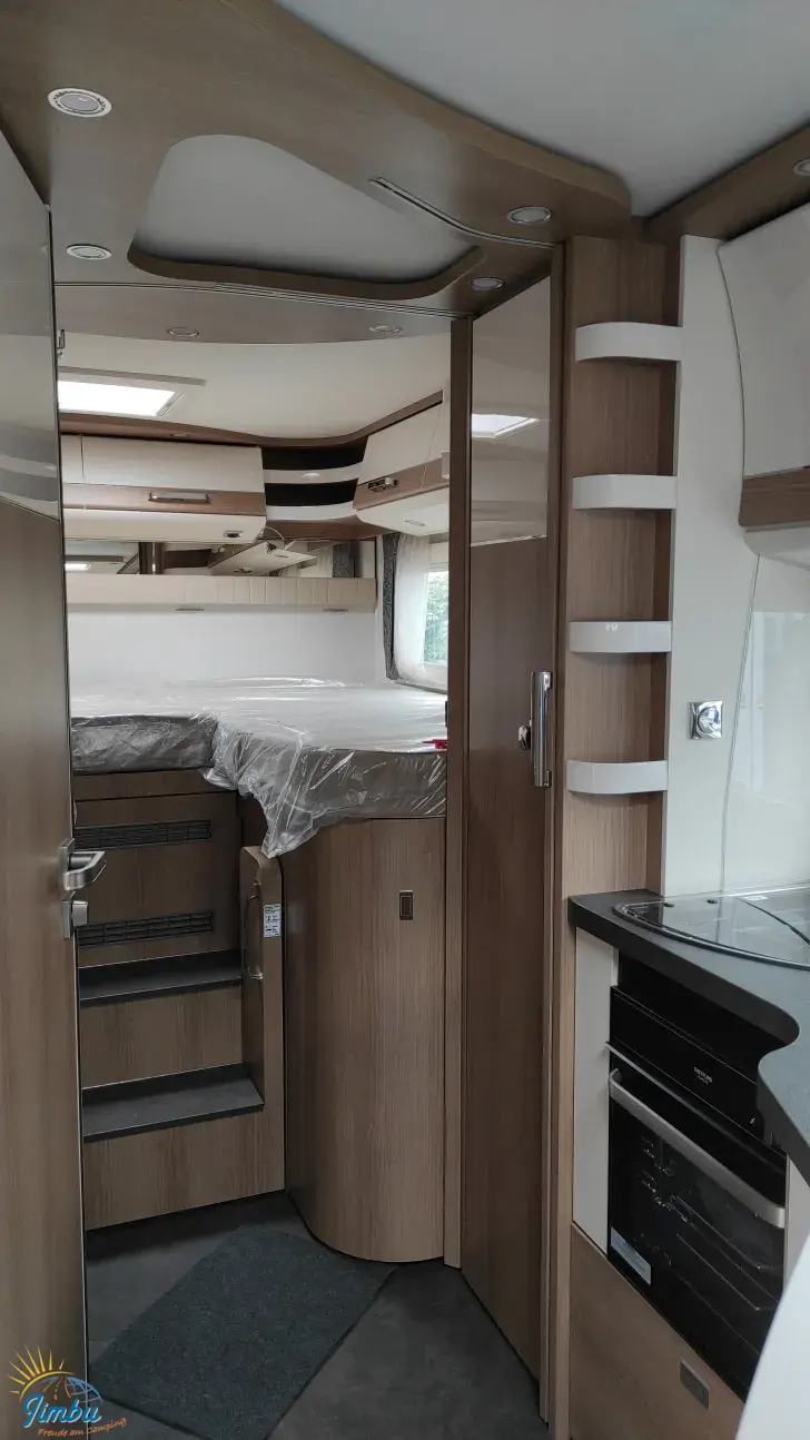 Sicht vorne-hinten Malibu T 460 LE 180PS | Automatik, 622 - 2091