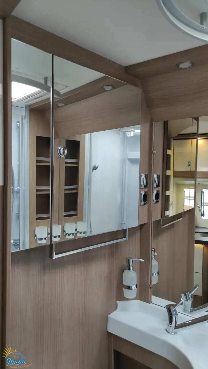 Fahrzeugbild Malibu T 460 LE 180PS | Automatik, 622 - 2091 #26