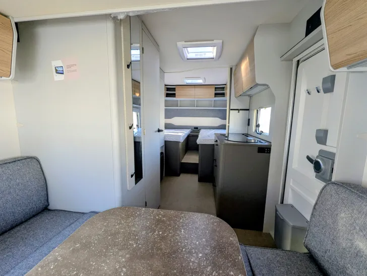 Fahrzeugbild Bürstner B66 Plus 520 TL Gewichtserhöhung 1900kg #7