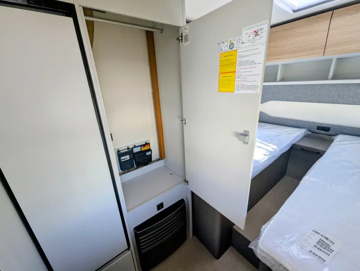 Fahrzeugbild Bürstner B66 Plus 520 TL Gewichtserhöhung 1900kg #14