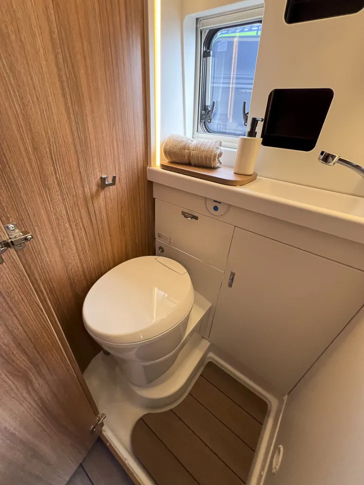 Fahrzeugbild Weinsberg CaraBus 630 ME *Dieselheizung*CareDrive-Paket* #23