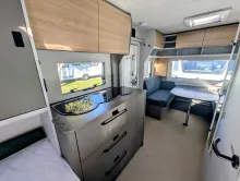 Fahrzeugbild Bürstner B66 490 TL AUFLASTUNG 1600 KG #9