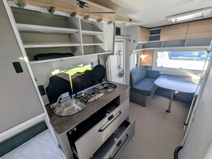 Fahrzeugbild Bürstner B66 490 TL AUFLASTUNG 1600 KG #10