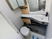 Fahrzeugbild Bürstner B66 490 TL AUFLASTUNG 1600 KG #13