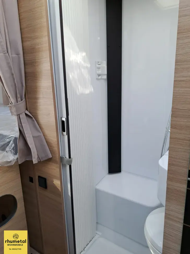 Fahrzeugbild Challenger Teilintegriert 287 Graphite Edition -1-26 #5