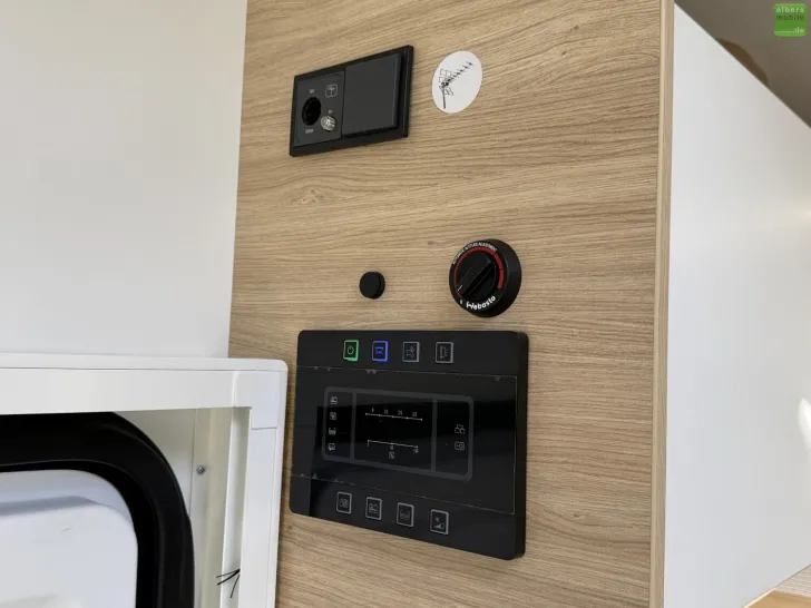 Fahrzeugbild Challenger Alkoven Break Edition C194 Automatik 5,99m 165PS #27