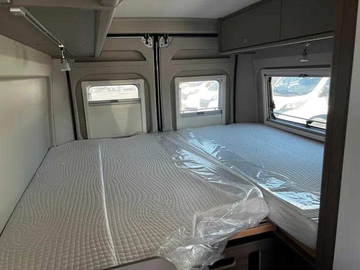 Fahrzeugbild Carado Camper Van CV 640+AT9G+Schlafdach+Kamera+LED+DHZG #19