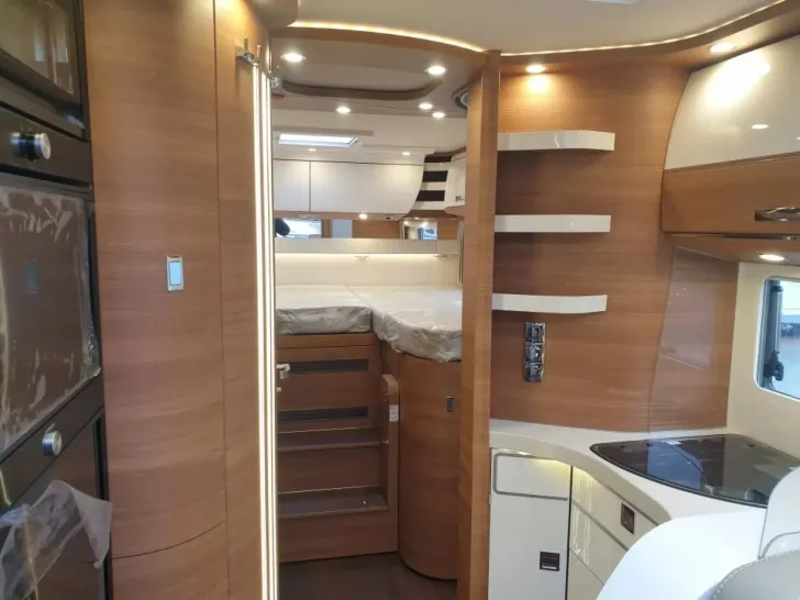 Fahrzeugbild Carthago chic c-line I 4.9 LE aus Vermietflotte #12