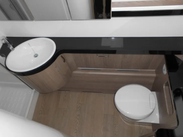 Fahrzeugbild Hobby Prestige 660 WFC #14