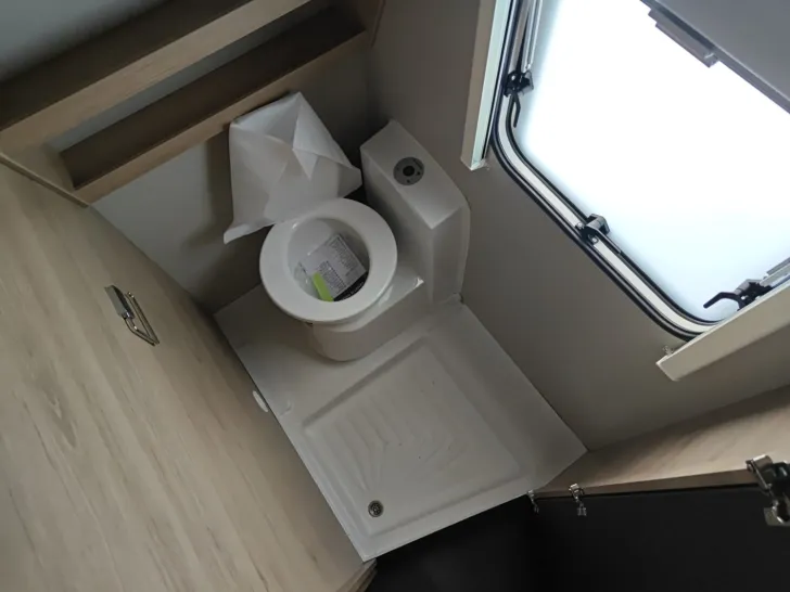 Fahrzeugbild Weinsberg CaraOne 500 FDK #13