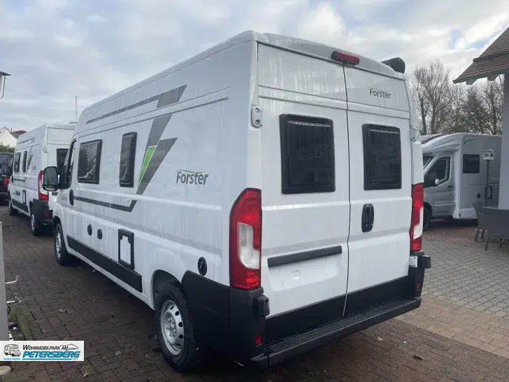 Fahrzeugbild Forster V 599 VBL Livin' Up Pro 140 PS * 3,5 t * Travel-Line #5
