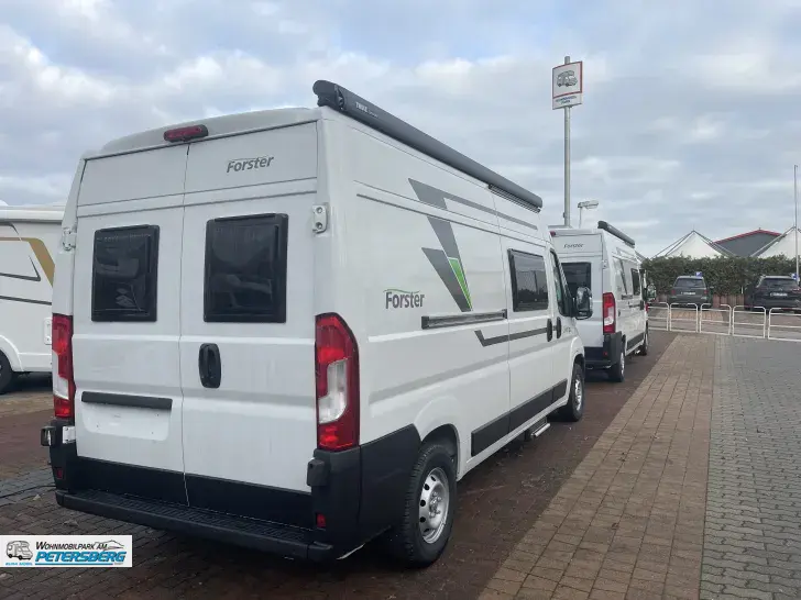 Fahrzeugbild Forster V 599 VBL Livin' Up Pro 140 PS * 3,5 t * Travel-Line #6
