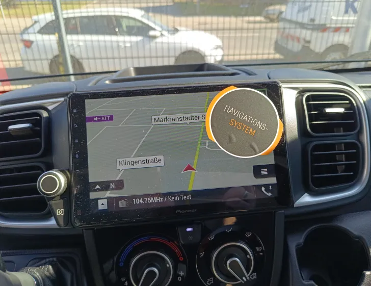 Fahrzeugbild VanTourer 540 D GO! *Automatik*Navigation*Safety #9