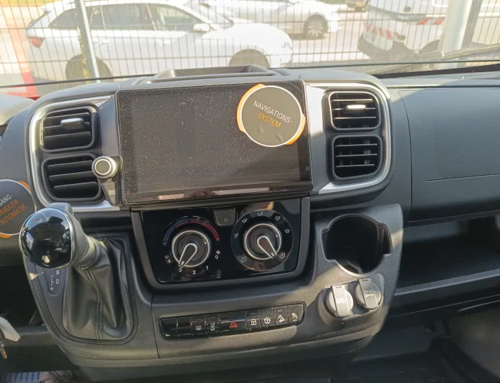 Fahrzeugbild VanTourer 540 D GO! *Automatik*Navigation*Safety #11