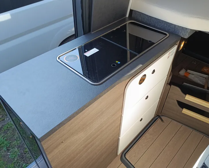 Fahrzeugbild VanTourer 540 D GO! *Automatik*Navigation*Safety #17