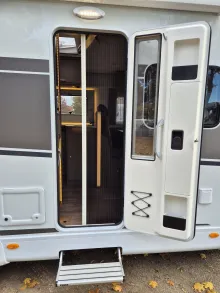 Fahrzeugbild Carado T448 pro+ *Hubbett*Bettenumbau*Holzrost* #7