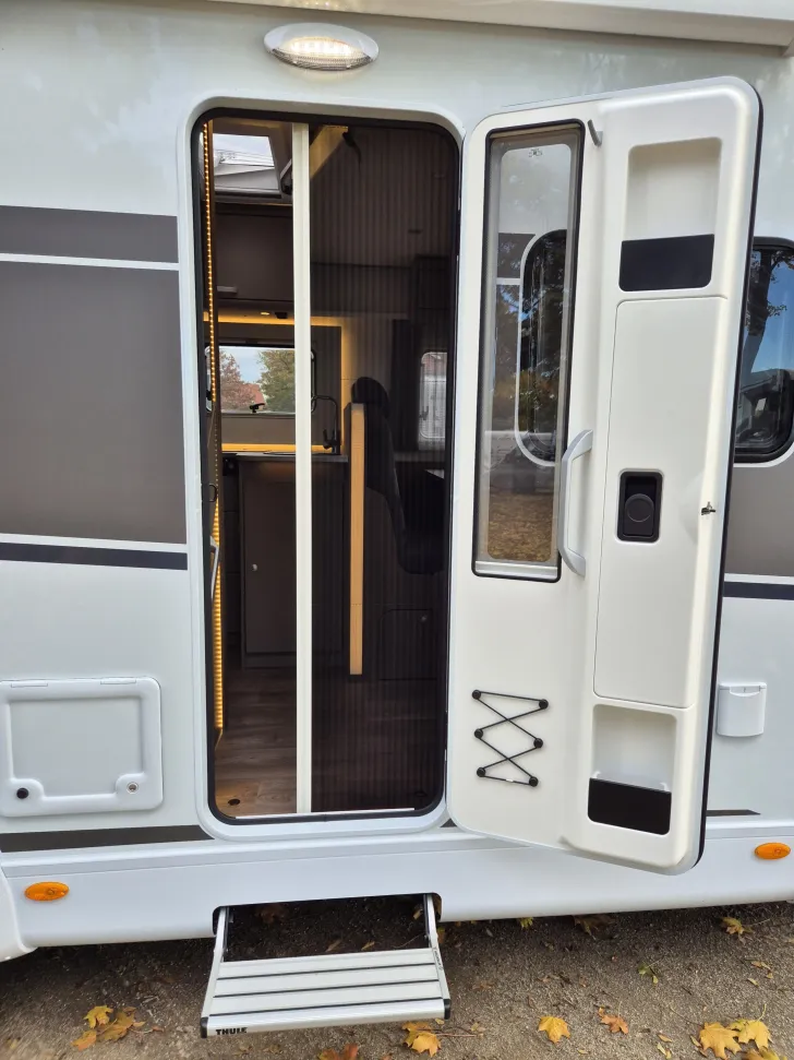 Fahrzeugbild Carado T448 pro+ *Hubbett*Bettenumbau*Holzrost* #7