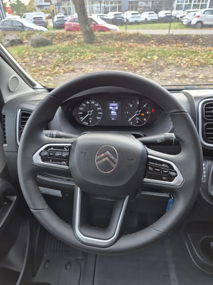 Fahrzeugbild Carado T448 pro+ *Hubbett*Bettenumbau*Holzrost* #9