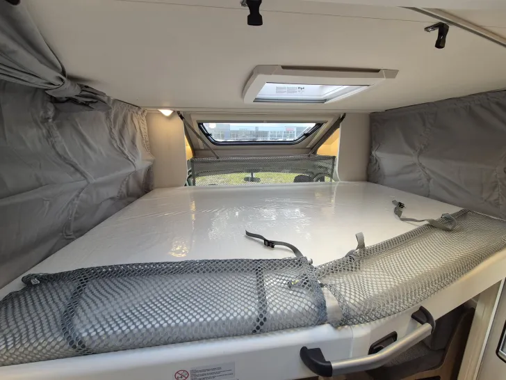 Fahrzeugbild Carado T448 pro+ *Hubbett*Bettenumbau*Holzrost* #32