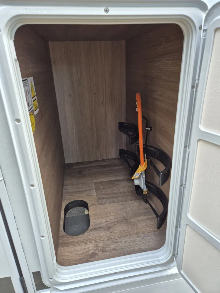 Fahrzeugbild Carado T448 pro+ *Hubbett*Bettenumbau*Holzrost* #36