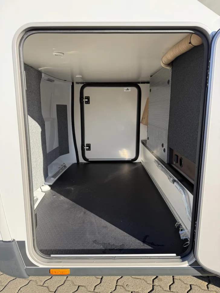 Fahrzeugbild Bürstner Signature SFT 7.0 #8