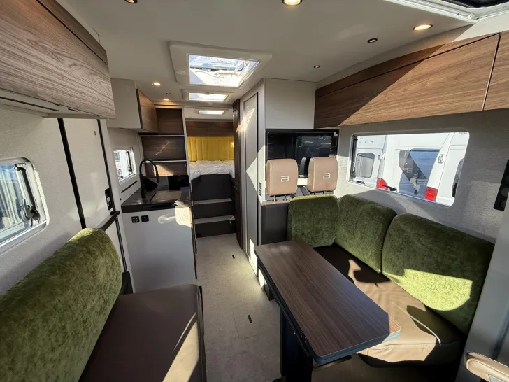 Fahrzeugbild Bürstner Signature SFT 7.0 #11