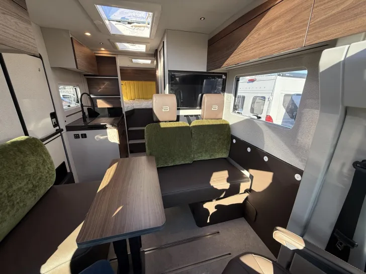 Fahrzeugbild Bürstner Signature SFT 7.0 #17