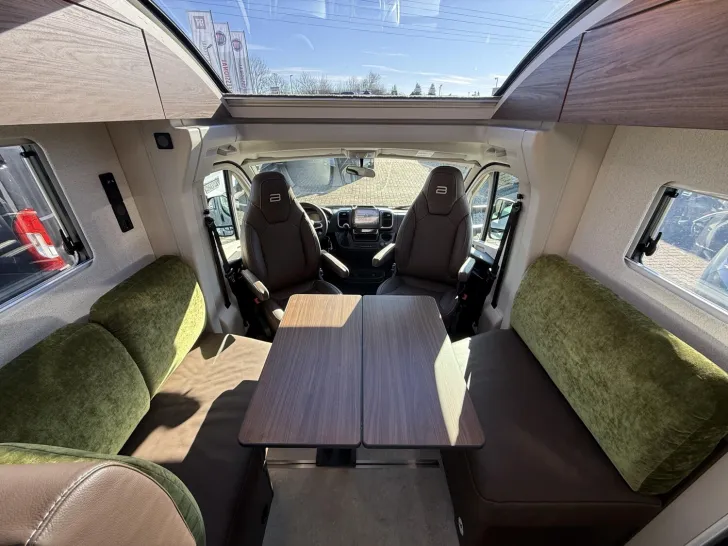 Fahrzeugbild Bürstner Signature SFT 7.0 #20