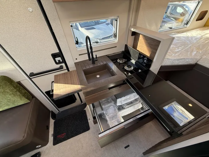 Fahrzeugbild Bürstner Signature SFT 7.0 #23