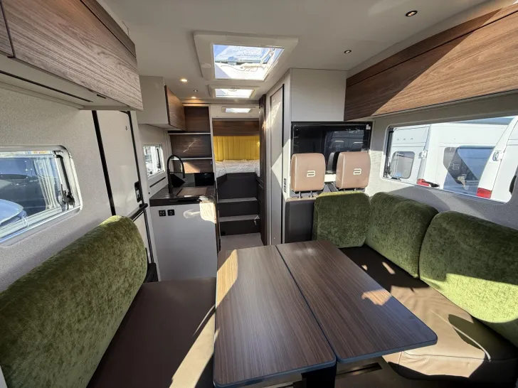 Fahrzeugbild Bürstner Signature SFT 7.0 #24