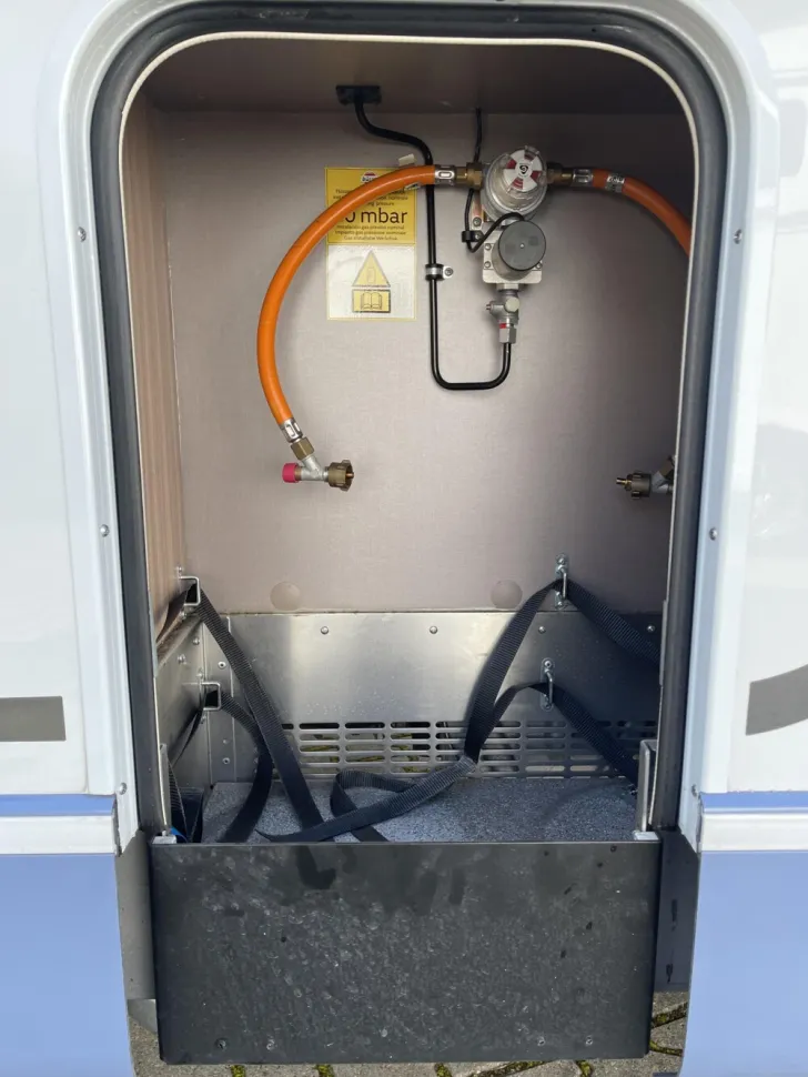 Fahrzeugbild Bürstner Delfin 660 Harmony #6