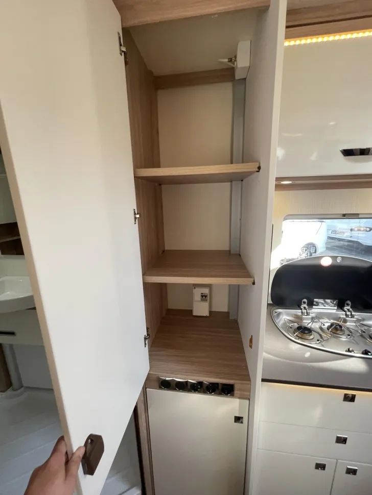 Fahrzeugbild Bürstner Delfin 660 Harmony #25