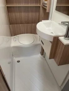 Fahrzeugbild Bürstner Delfin 660 Harmony #26