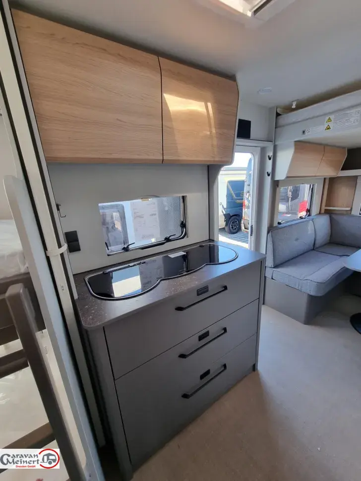 Fahrzeugbild Bürstner B66 510 TK Plus #8