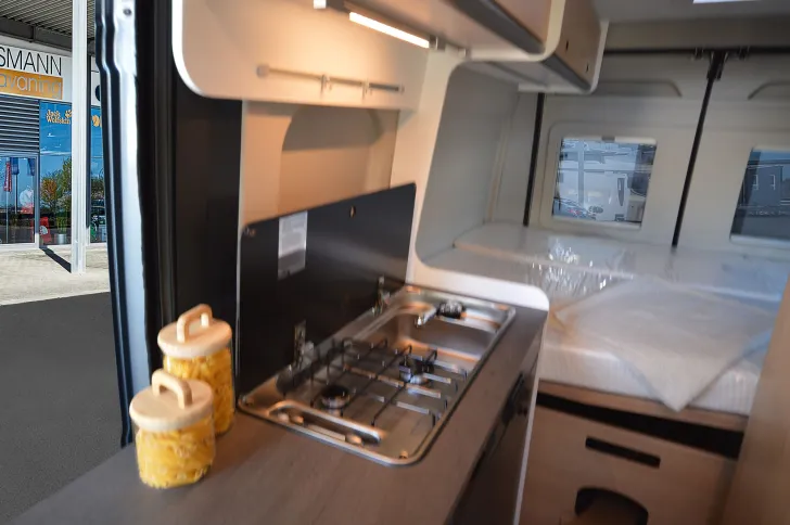 Fahrzeugbild Sunlight Camper Van Cliff 600 Entry #8