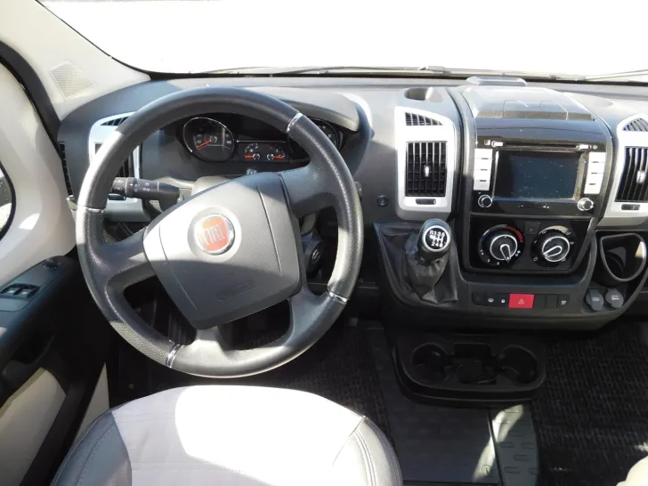 Fahrzeugbild Sunlight T XV 68 Hubbett,Solar,Wechselrichter #7