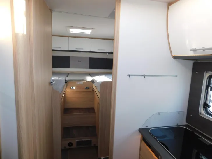 Fahrzeugbild Sunlight T XV 68 Hubbett,Solar,Wechselrichter #11