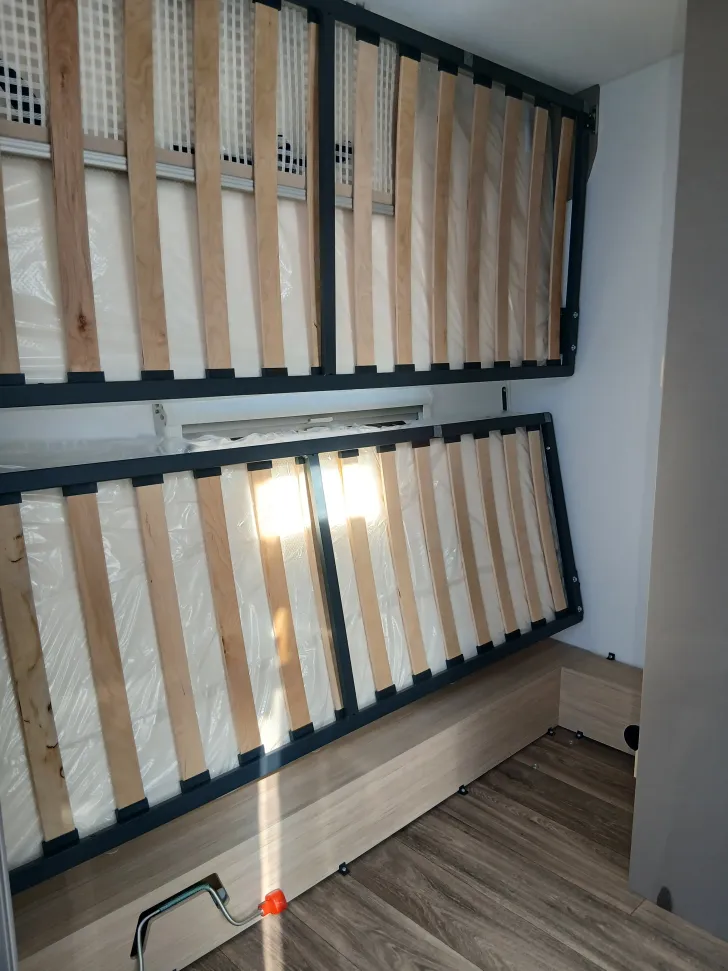 Fahrzeugbild NEXT 381 - Stockbetten #42