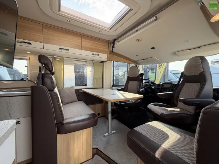 Fahrzeugbild Dethleffs Advantage I 7051 EB Hydr.HubstützenSAT TV 4250kg #8