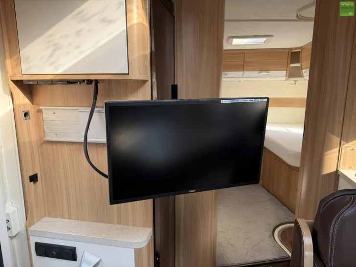 Fahrzeugbild Dethleffs Advantage I 7051 EB Hydr.HubstützenSAT TV 4250kg #13