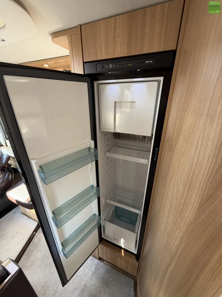 Fahrzeugbild Dethleffs Advantage I 7051 EB Hydr.HubstützenSAT TV 4250kg #17