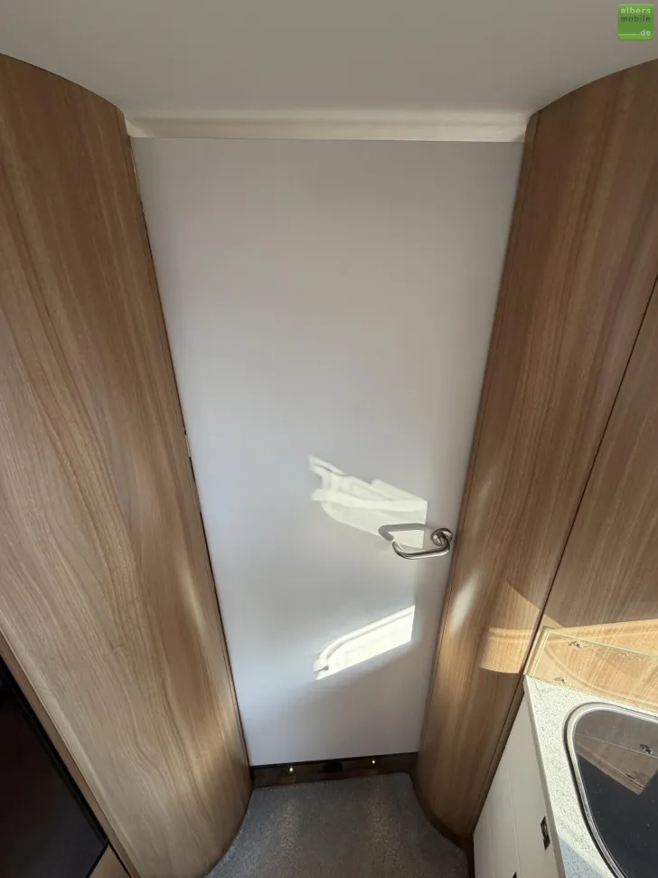 Fahrzeugbild Dethleffs Advantage I 7051 EB Hydr.HubstützenSAT TV 4250kg #19