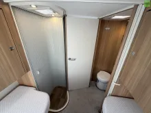 Fahrzeugbild Dethleffs Advantage I 7051 EB Hydr.HubstützenSAT TV 4250kg #23