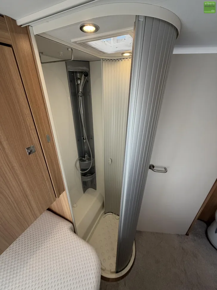 Fahrzeugbild Dethleffs Advantage I 7051 EB Hydr.HubstützenSAT TV 4250kg #25